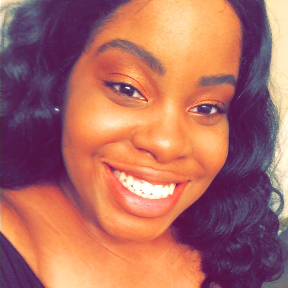 Meet your Posher, Ciera